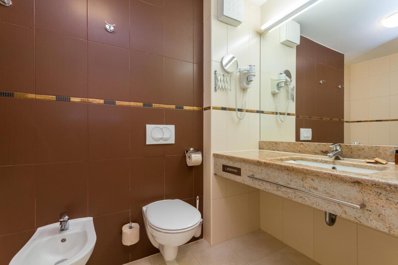 Premium Marina Apartments With Sea View By Locap Group Portorose Esterno foto