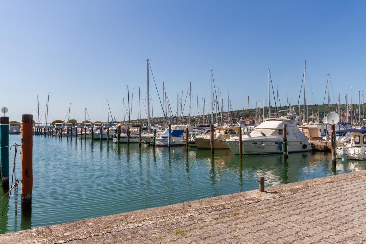 Premium Marina Apartments With Sea View By Locap Group Portorose Esterno foto